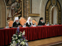 Пресс-релиз: Ежегодное заседание Епархиального собрания города Москвы (21 декабря 2005 г.)