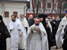 В Зачатьевском монастыре торжественно отметили очередную годовщину возрождения обители