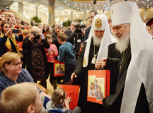 Святейший Патриарх Кирилл посетил детский праздник «День православной книги» в Храме Христа Спасителя