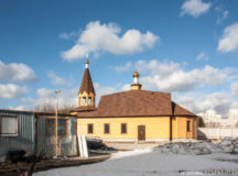 Освящение куполов и крестов для строящегося храма свв. равноапп. Кирилла и Мефодия при МГУ