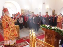 В среду Светлой седмицы митрополит Истринский Арсений совершил Литургию в храме Покрова Пресвятой Богородицы в Орехове-Борисове Южном