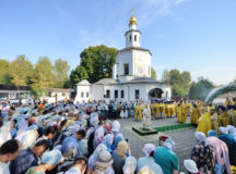 Состоялись торжества по случаю 300-летия храма Нерукотворного Образа в Перове