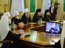 Священный Синод утвердил молитвенные прошения о сохранении единства Православия