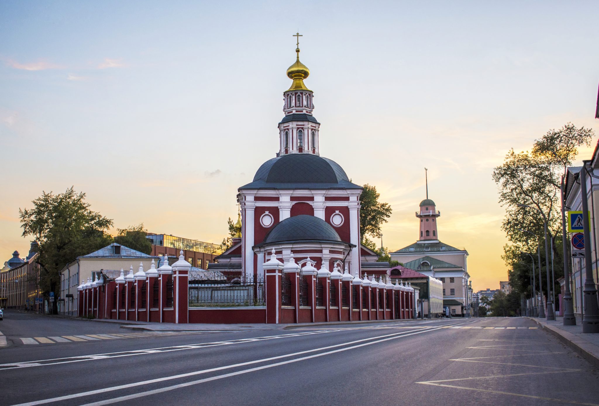 Храм святителя Алексия Московского Нягань зимой