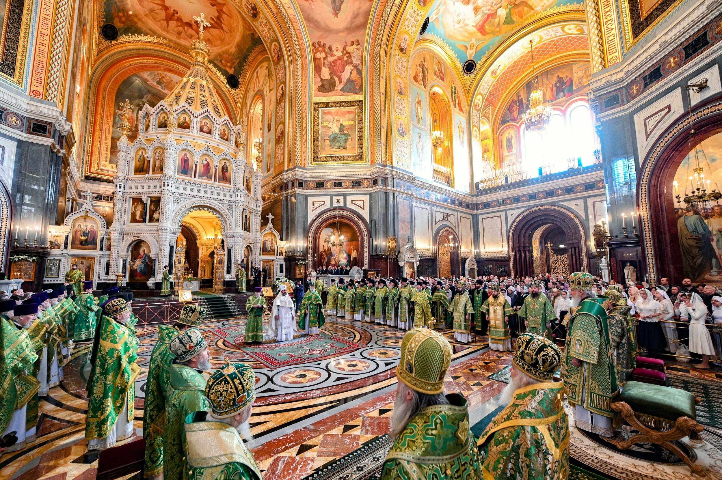 Храм христа спасителя в москве внутри фото