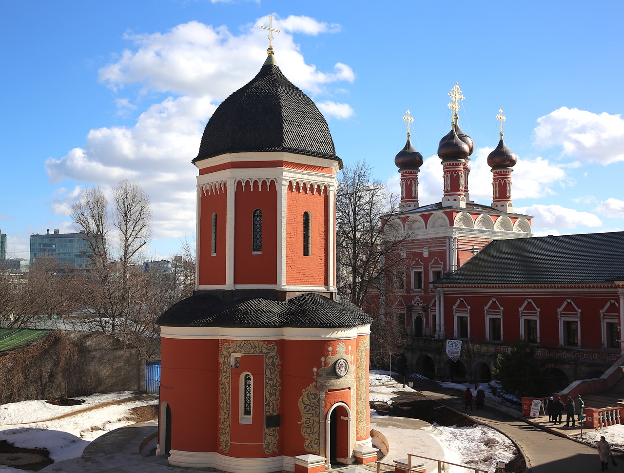 петровский монастырь москва