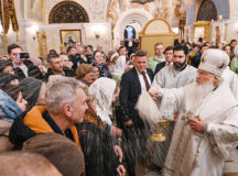 В Крещенский сочельник Святейший Патриарх Кирилл совершил Литургию в Храме Христа Спасителя