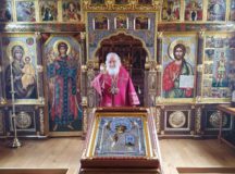 Святейший Патриарх Кирилл совершил Божественную литургию в день памяти святителя Николая Чудотворца