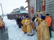 Состоялось малое освящение храма святителя Николая Мирликийского в Рыжове