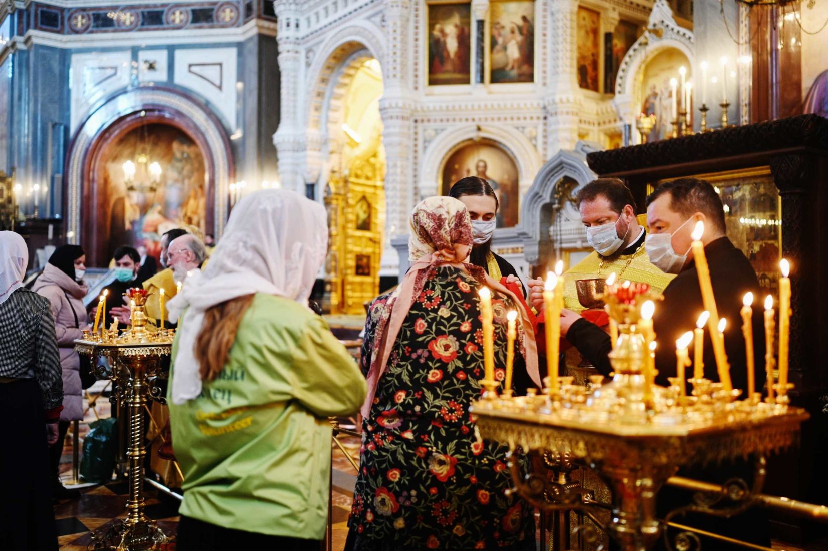 Патриарх Кирилл в храме Василия Блаженного