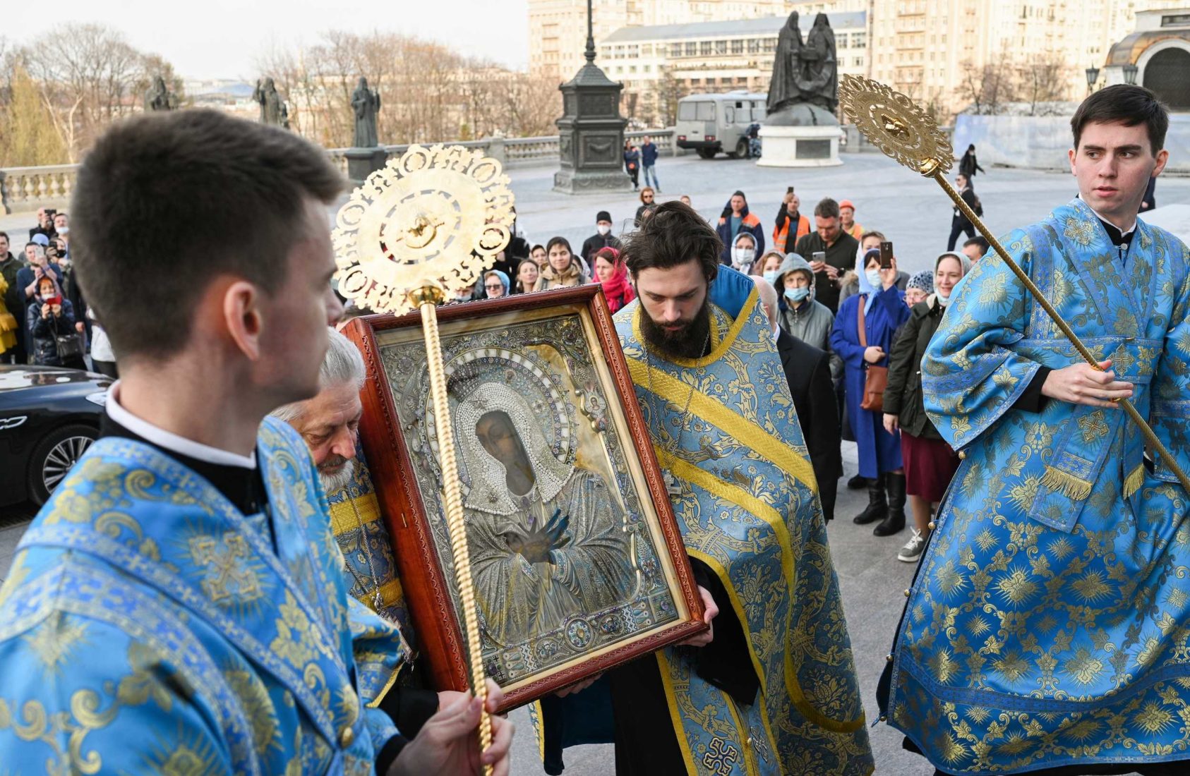 иконы храма христа спасителя в москве