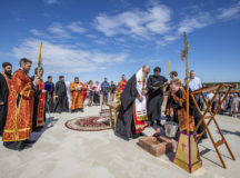 Митрополит Каширский Феогност освятил закладной камень крестильного храма равноапостольного князя Владимира в Первомайском