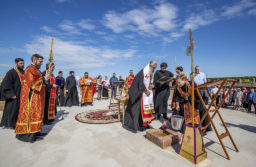 Митрополит Каширский Феогност освятил закладной камень крестильного храма равноапостольного князя Владимира в Первомайском