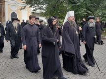 Делегация монашествующих Коптской Церкви посетила православные святыни Москвы
