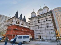 Завершаются работы по отделке фасадов храма священномученика Ермогена в Зюзине