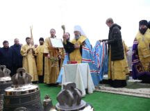Митрополит Саранский Зиновий освятил колокола для храма равноапостольных Мефодия и Кирилла в Ростокине
