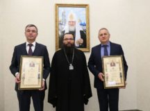 Архиепископ Егорьевский Матфей вручил Патриаршие награды сотрудникам ВДНХ