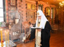 Святейший Патриарх Кирилл совершил панихиду в тринадцатую годовщину со дня кончины Святейшего Патриарха Алексия II