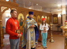 Члены олимпийской сборной посетили храм благоверного князя Димитрия Донского в Северном Бутове