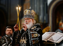 В канун пятницы Страстной седмицы Святейший Патриарх Кирилл совершил утреню Великого Пятка в Храме Христа Спасителя