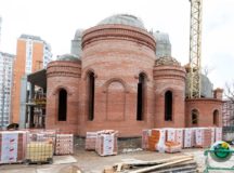Храм блаженной Ксении Петербургской в Бескудникове планируется ввести в эксплуатацию в конце 2023 года