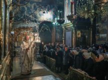 В день прославления святителя Иннокентия Московского митрополит Каширский Феогност совершил Литургию в Троице-Сергиевой лавре