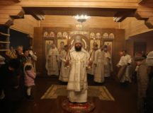 Архиепископ Егорьевский Матфей совершил малое освящение временного храма великомученика Георгия Победоносца в Марьине