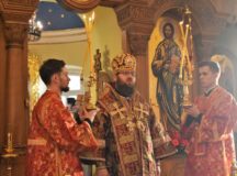 Епископ Зарайский Константин совершил Литургию в храме великомученицы Екатерины на Всполье