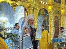 На Антиохийском подворье в Москве отметили день рождения митрополита Филиппопольского Нифона