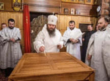 Епископ Наро-Фоминский Парамон совершил чин великого освящения храма великомученика Георгия Победоносца в Коптеве