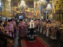 В день памяти святителя Ермогена Предстоятель Русской Церкви совершил Литургию в Успенском соборе Кремля