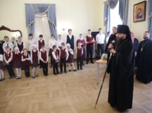 Архиепископ Егорьевский Матфей посетил школу имени преподобного Сергия Радонежского в усадьбе Свиблово
