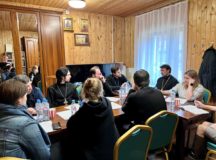 Собрание Молодежного совета викариатства Новых территорий прошло в Казанском приходе в Сосенках