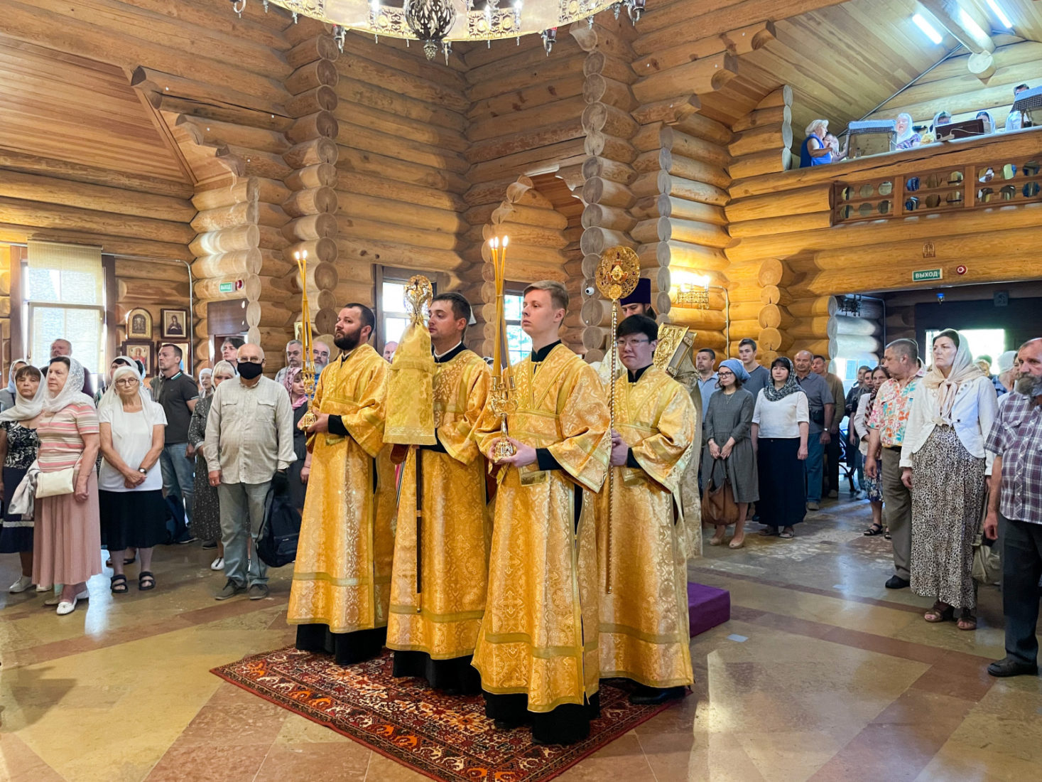 храм 12 апостолов в судаке