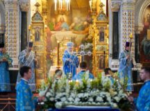Предстоятель Русской Церкви совершил всенощное бдение в Храме Христа Спасителя в канун праздника Успения Пресвятой Богородицы