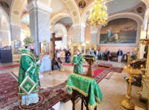 Епископ Истринский Серафим возглавил престольный праздник в храме преподобного Симеона Столпника за Яузой
