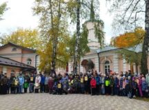 Историческая игра «Патриоты России» прошла на территории Покровского храма в Покровском-Стрешневе