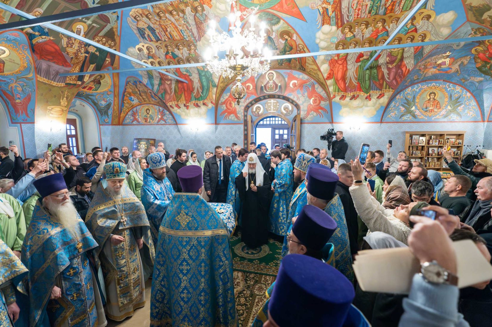 Ханты Мансийск храм знамения Богородицы