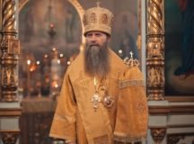 Епископ Павлово-Посадский Силуан совершил Литургию в храме Спаса Нерукотворного Образа в Большом Свинорье
