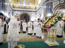 В канун праздника Крещения Господня Святейший Патриарх Кирилл совершил всенощное бдение в Храме Христа Спасителя
