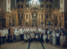 Архиепископ Одинцовский Фома совершил пассию с участием молодежи Западного викариатства