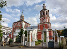 Новые ценные архитектурные элементы обнаружены во время работ во Введенской церкви в Барашах