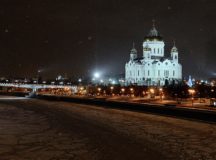 26 декабря во всех храмах Москвы будут совершены панихиды по погибшим в результате крушения самолета Ту-154 Минобороны России