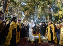 Предстоятель Русской Православной Церкви совершил поминовение Святейшего Патриарха Алексия ΙΙ