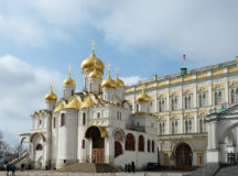 Музеи Московского Кремля откроют для посещений 3 июля