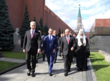 Святейший Патриарх Кирилл присутствовал на церемонии открытия Дня города Москвы на Красной площади