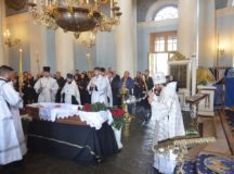 Митрополит Волоколамский Иларион совершил отпевание заслуженного артиста России Дмитрия Когана