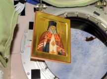 В Новоспасский монастырь принесена побывавшая на МКС икона святителя Луки (Войно-Ясенецкого)