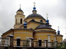 В день памяти прп. Сергия Радонежского архиерейское богослужение состоялось в храме на Миусском кладбище