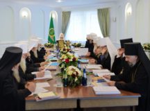Священный Синод Русской Православной Церкви признал невозможным дальнейшее пребывание в евхаристическом общении с Константинопольским Патриархатом